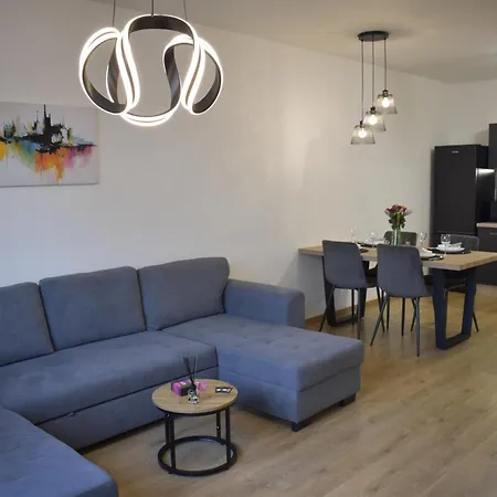 Moderny V Samotnom Centre Kosic, Imperial N2 Apartment Kosice