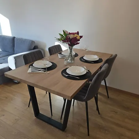 Apartment Moderny V Samotnom Centre Kosic, Imperial N2 *